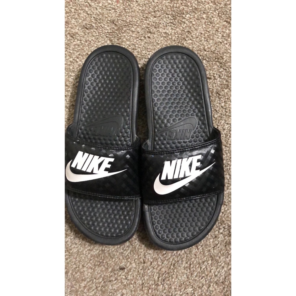 Nike slides